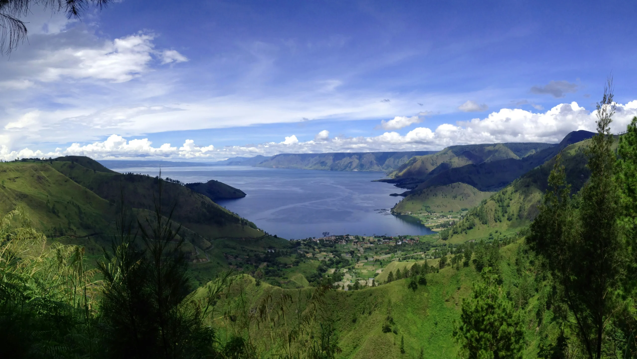 Lake Toba Car Rent with Driver Medan