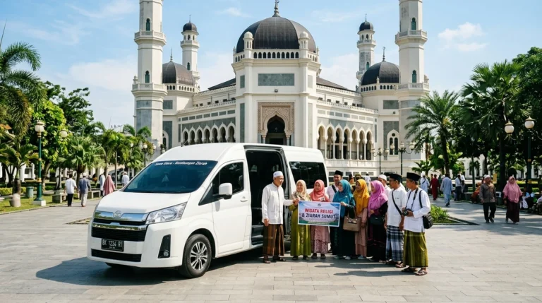 Sewa Hiace untuk Rombongan Ziarah & Wisata Religi dengan Kamal rent
